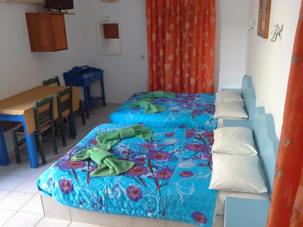 Studios Apartments Perivolos Kültér fotó