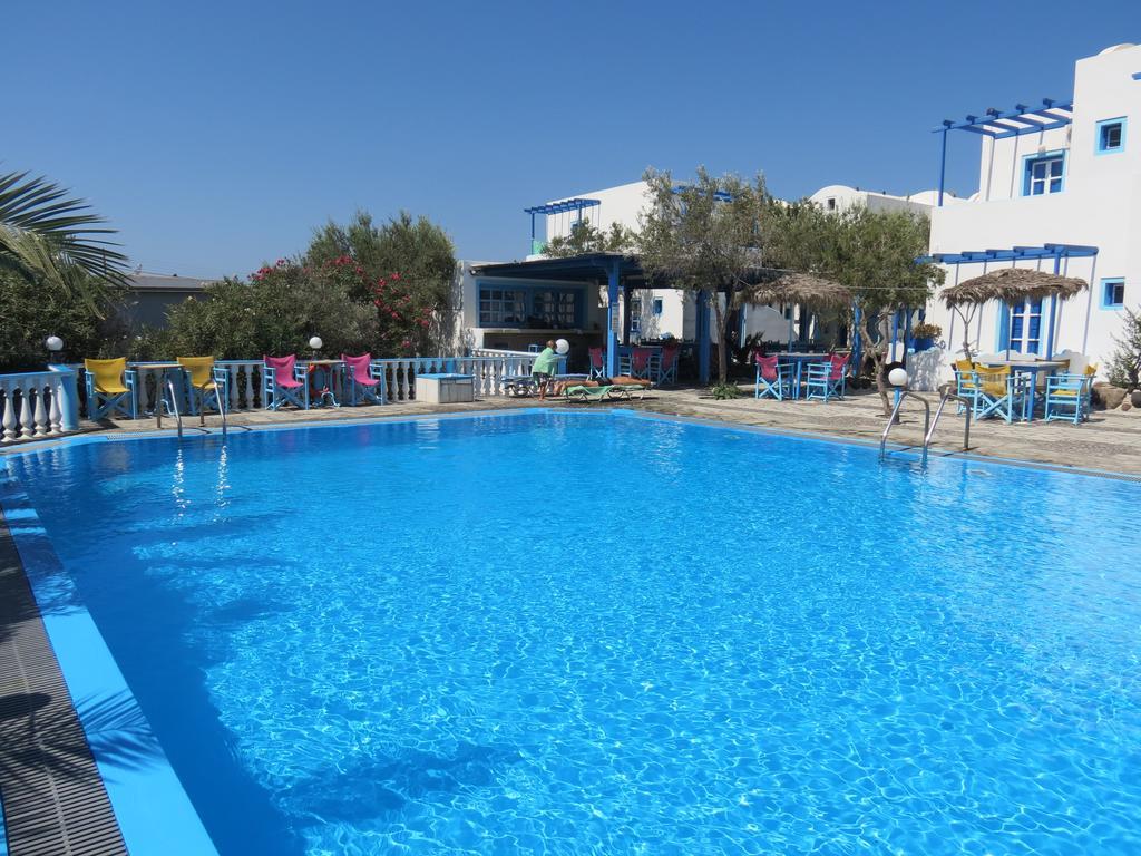 Studios Apartments Perivolos Kültér fotó
